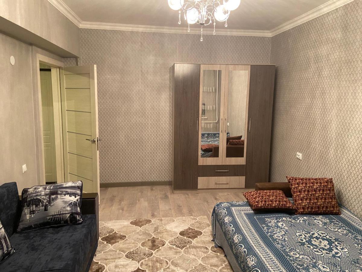 Standart Apartment On Kozhamkulov 128 Almaty Exterior foto