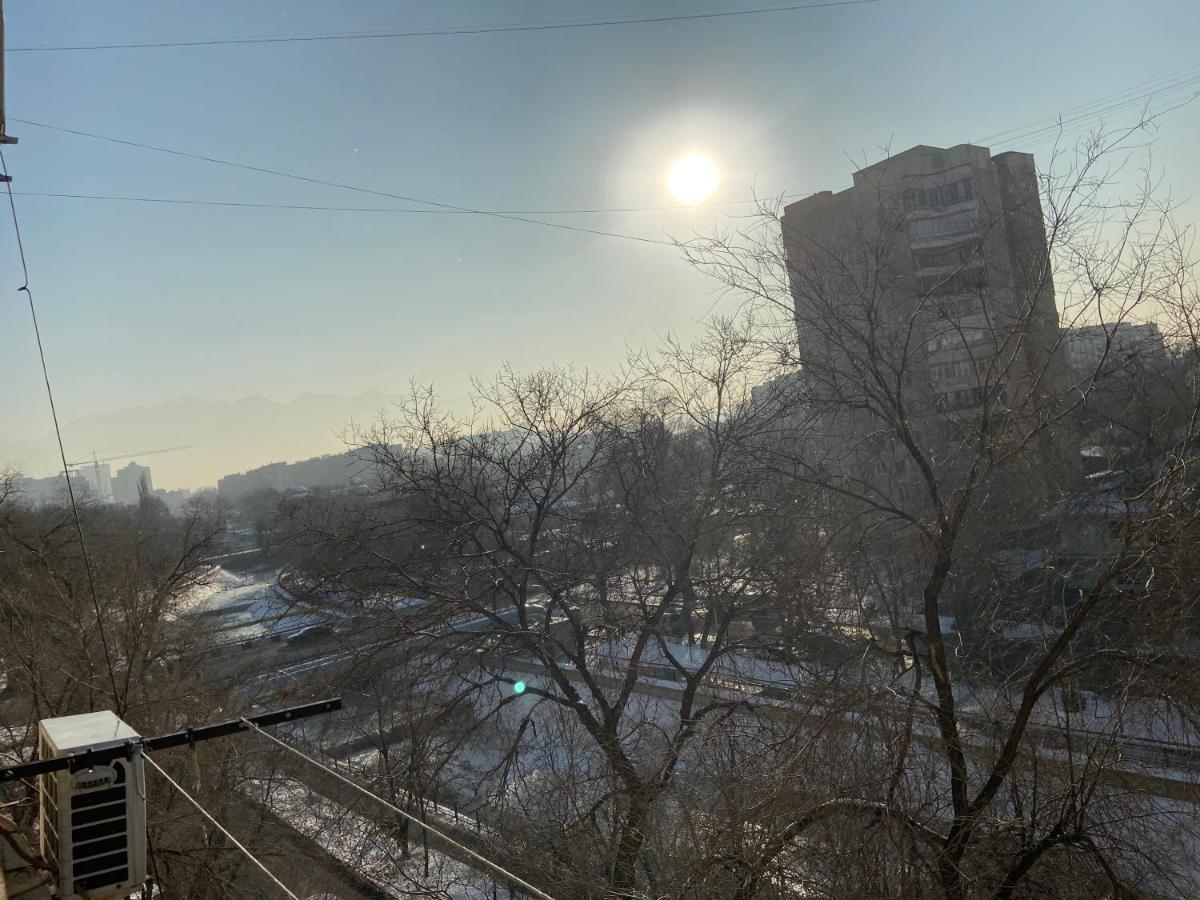 Standart Apartment On Kozhamkulov 128 Almaty Exterior foto